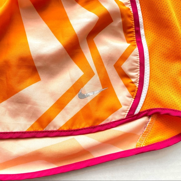 Nike Dri-Fit Orange Zig Zag Lined Running Shorts Small - Picture 6 of 7